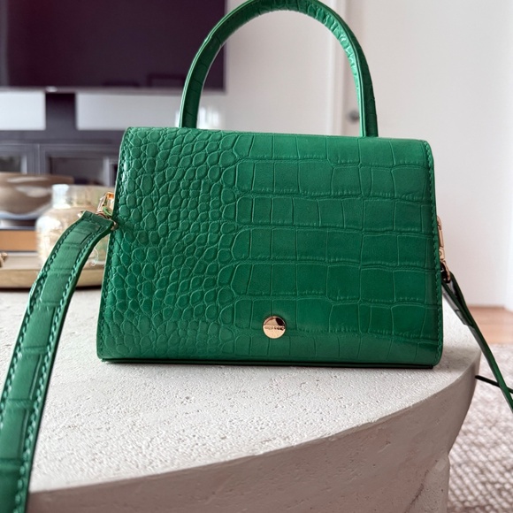 NEW Olga Berg Handbag - Picture 4 of 6